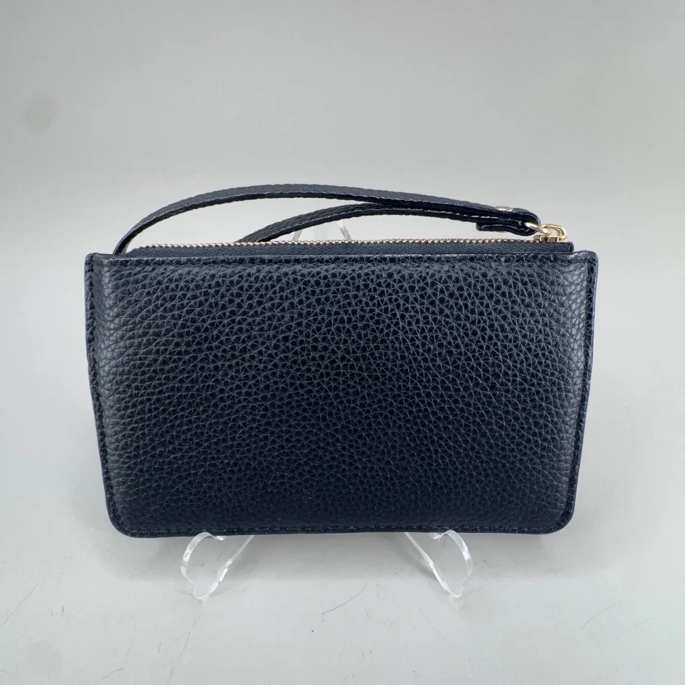 Kate Spade Wristlet Pouch OS Black Pebbled Leather Chic Minimalist